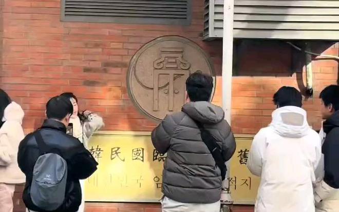 ：广州白云跌落第二旅客量仅7678万人次AYX爱游戏APP中国第一大机场“易主”(图3)