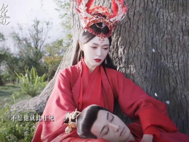 出炉：《似锦》第五《国色芳华》才第二爱游戏体育2025至今热度前十古装剧(图2)
