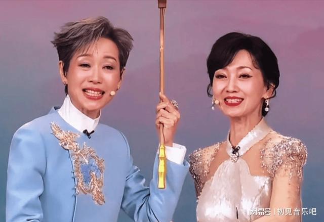 许仙30年后撒糖竟藏惊天秘密爱游戏app