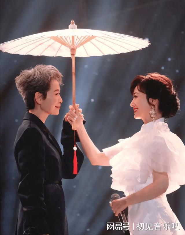 许仙30年后撒糖竟藏惊天秘密爱游戏app神仙售后！白娘子(图6)